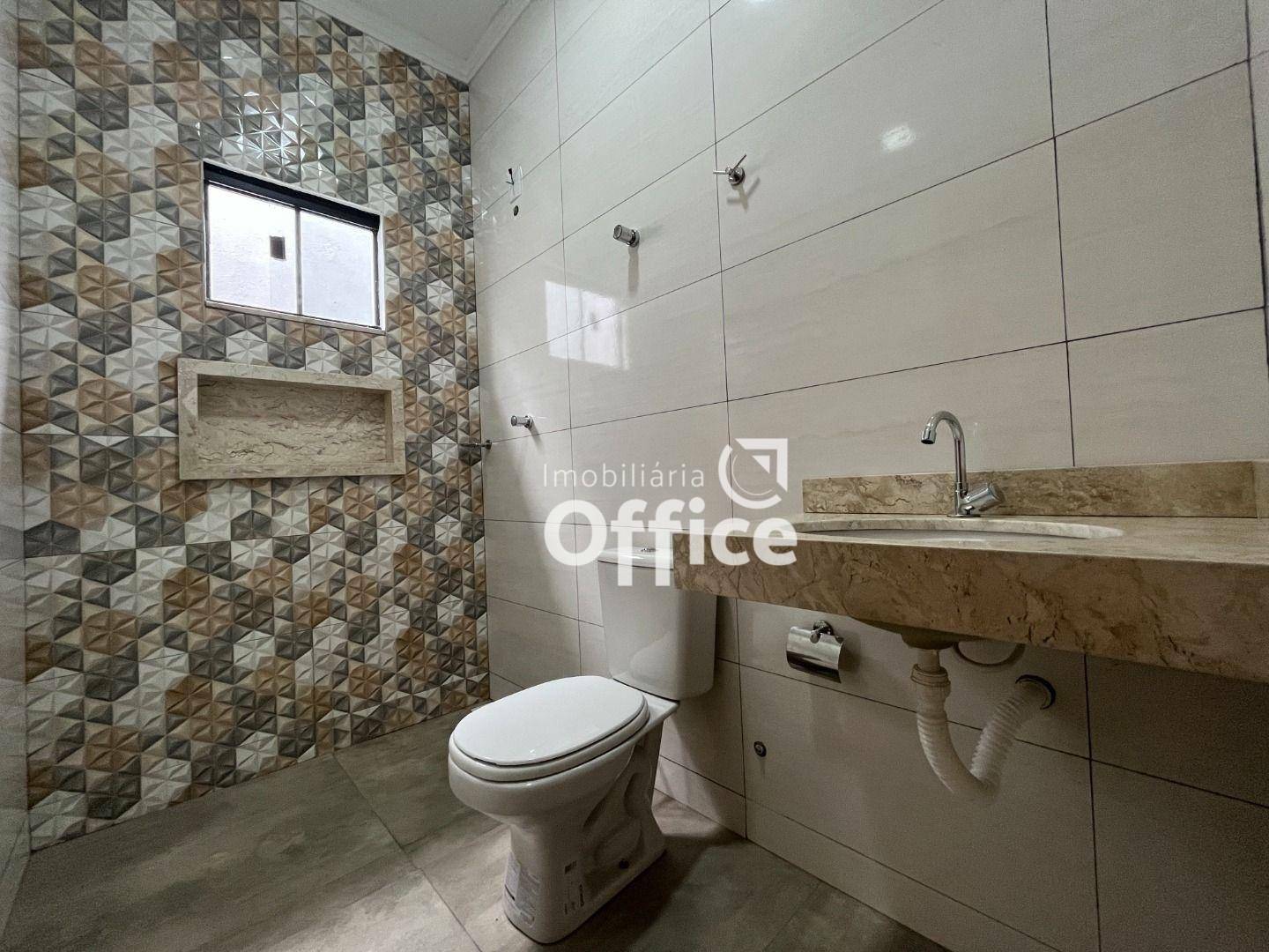 Casa à venda com 3 quartos, 106m² - Foto 11