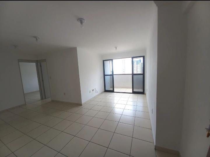 Apartamento para alugar com 3 quartos, 74m² - Foto 9