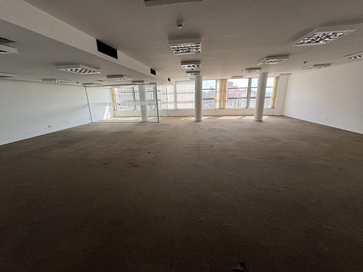 Prédio Inteiro à venda com 1 quarto, 256m² - Foto 41