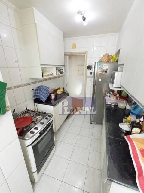 Apartamento à venda com 3 quartos, 160m² - Foto 19