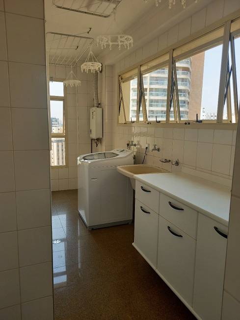 Apartamento à venda com 4 quartos, 160m² - Foto 20