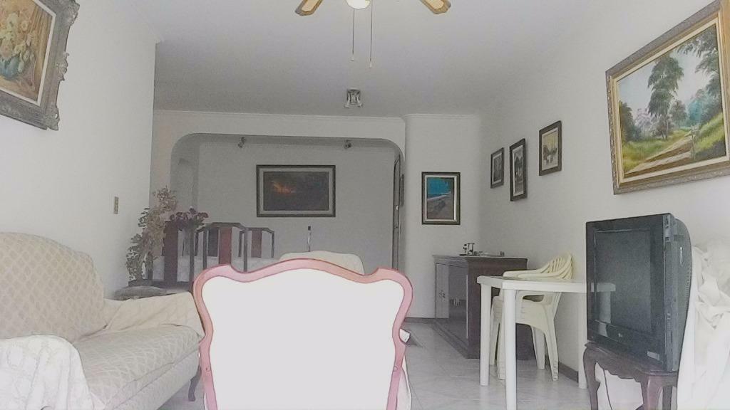 Apartamento à venda com 3 quartos, 135m² - Foto 5