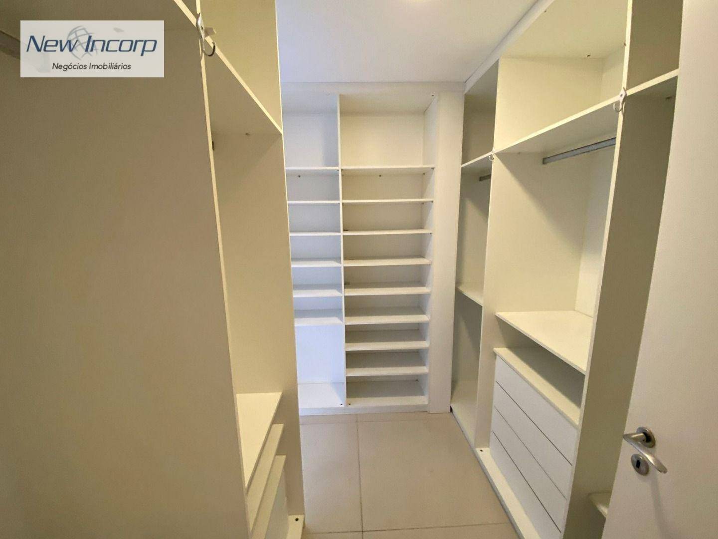 Apartamento à venda com 3 quartos, 109m² - Foto 12