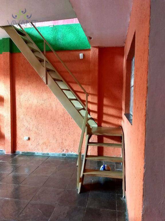 Sobrado à venda com 3 quartos, 140m² - Foto 29