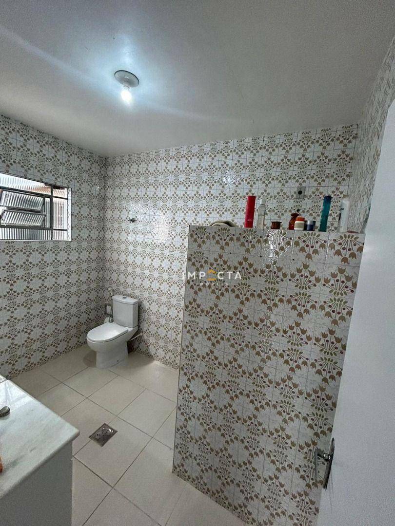 Casa para alugar com 3 quartos, 180m² - Foto 16