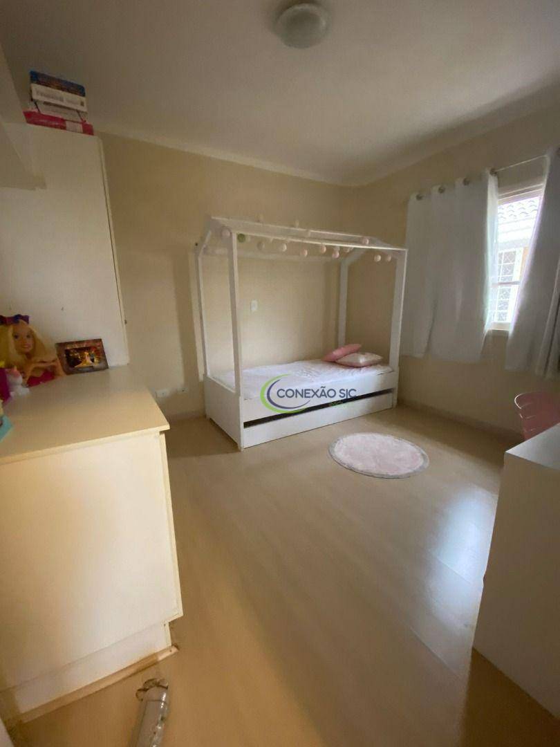 Casa de Condomínio à venda com 4 quartos, 320m² - Foto 11