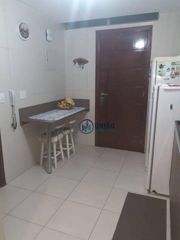 Apartamento à venda com 3 quartos, 80m² - Foto 19