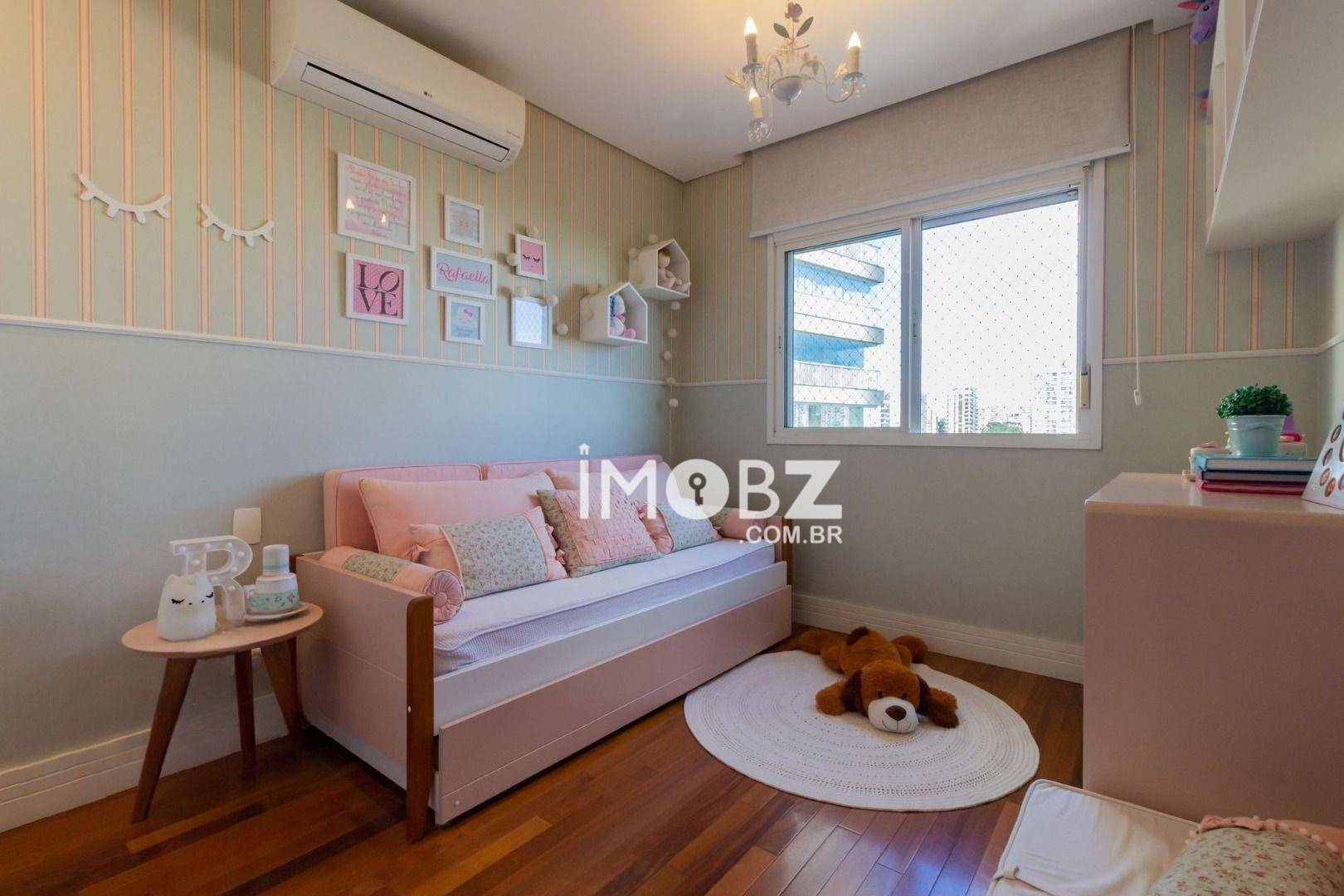 Apartamento à venda com 4 quartos, 223m² - Foto 17