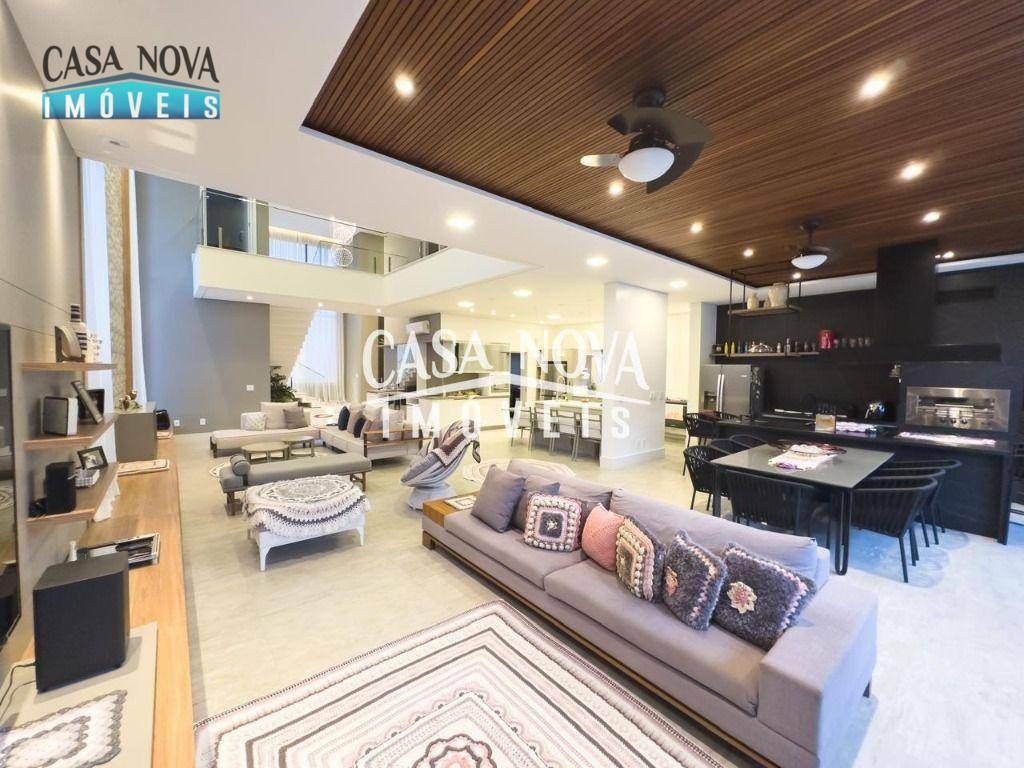 Casa de Condomínio à venda com 4 quartos, 560m² - Foto 8