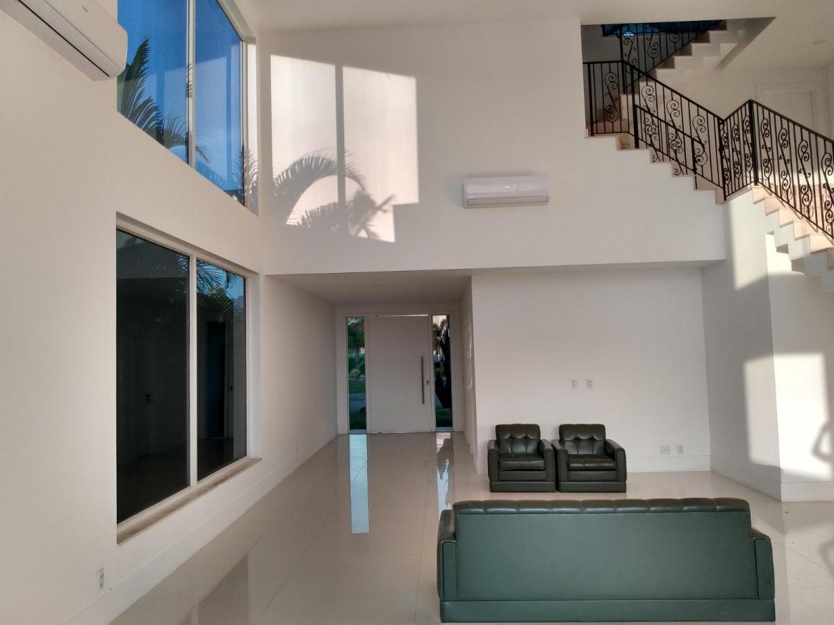 Casa de Condomínio à venda com 4 quartos, 660m² - Foto 9