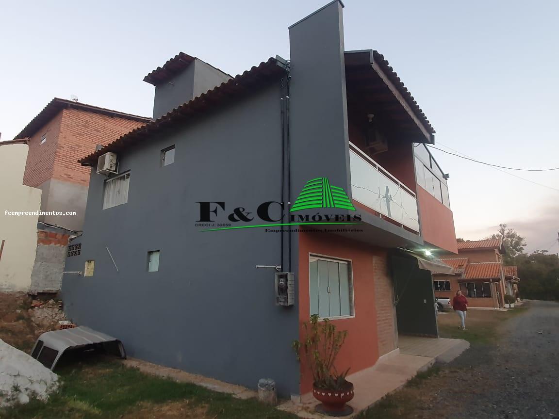 Casa de Condomínio à venda com 3 quartos, 100m² - Foto 4