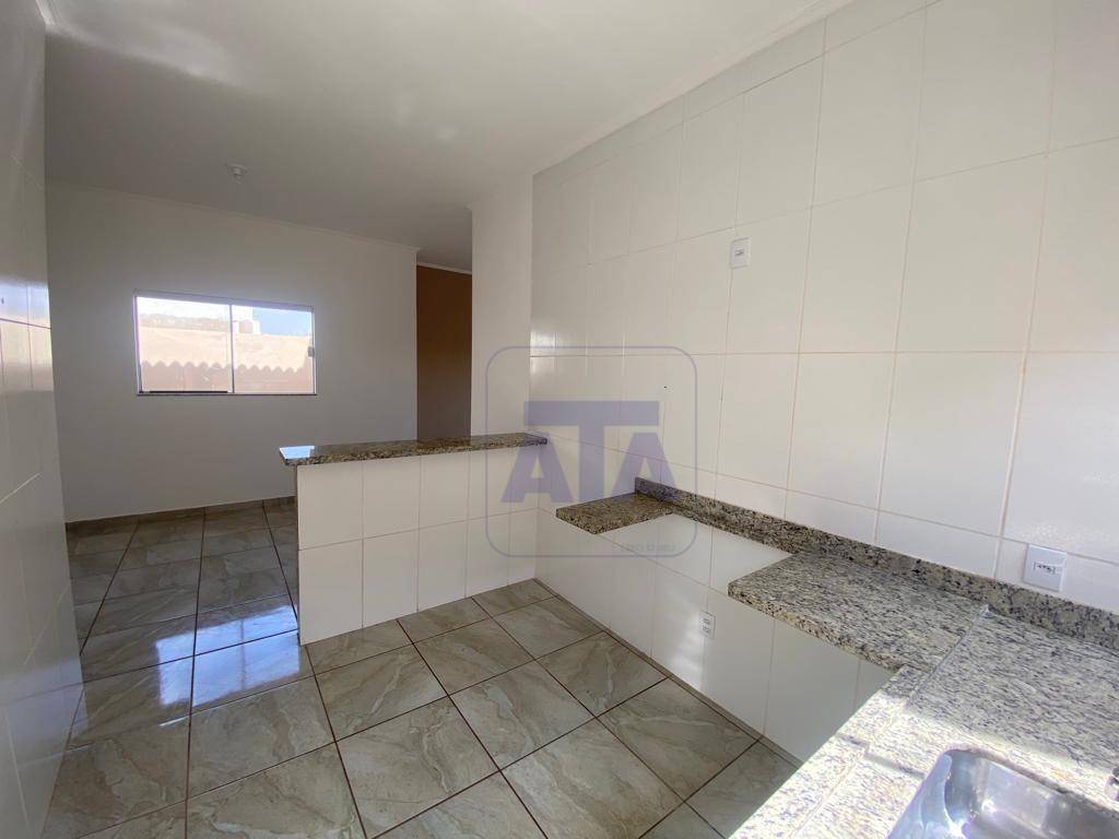 Casa à venda com 2 quartos, 73m² - Foto 12