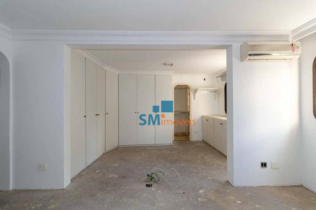 Apartamento à venda com 4 quartos, 231m² - Foto 14