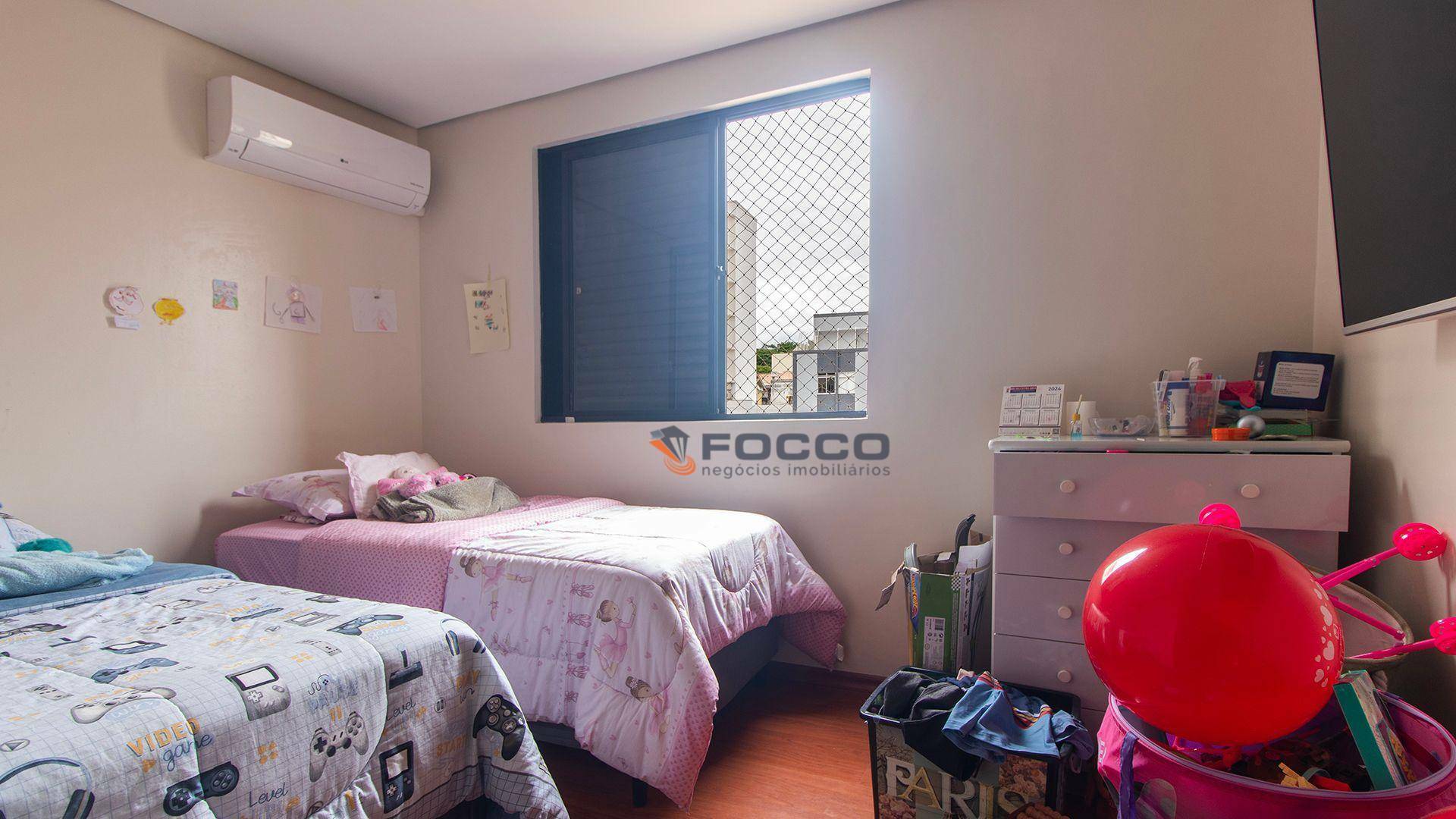 Apartamento à venda com 3 quartos, 104m² - Foto 12