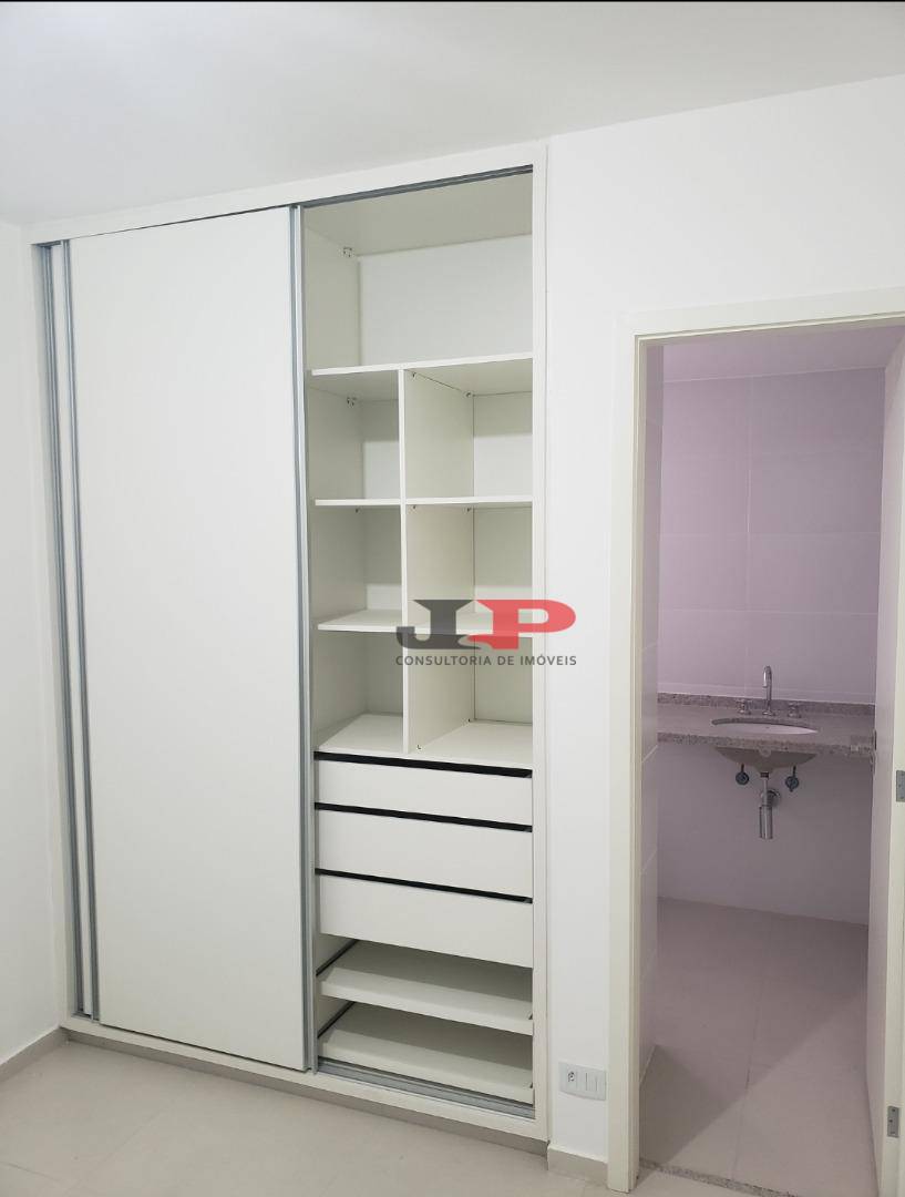 Apartamento à venda com 2 quartos, 65m² - Foto 26