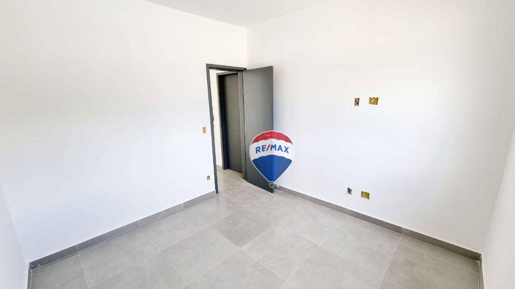 Casa à venda com 3 quartos, 100M2 - Foto 17