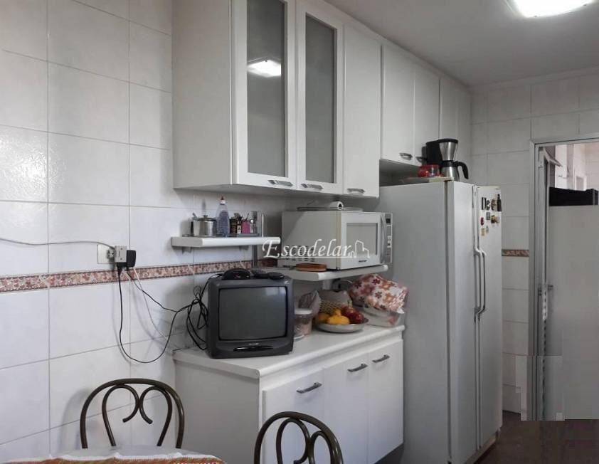 Apartamento à venda com 3 quartos, 136m² - Foto 20