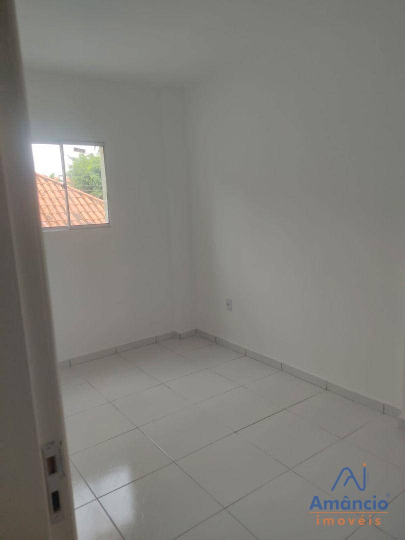 Apartamento à venda com 2 quartos, 48m² - Foto 11