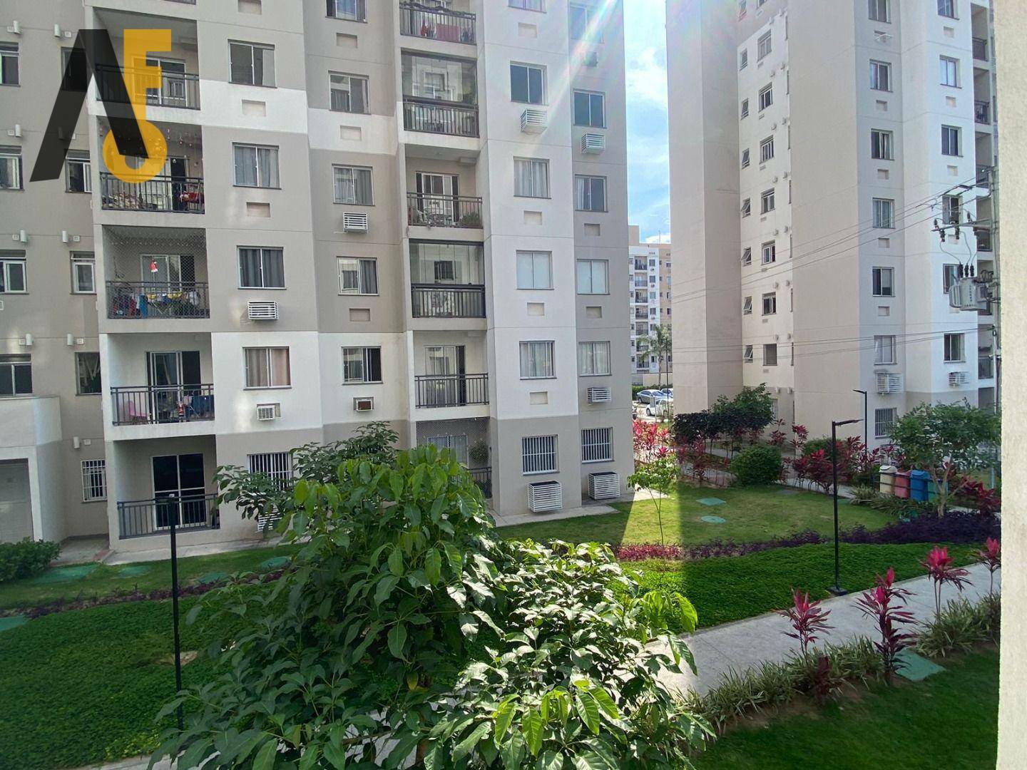 Apartamento à venda com 2 quartos, 48m² - Foto 19