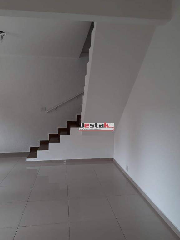 Sobrado à venda com 3 quartos, 115m² - Foto 6