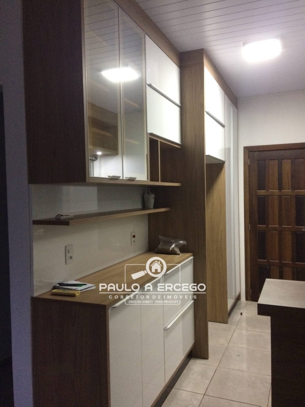 Casa à venda com 3 quartos, 137m² - Foto 4