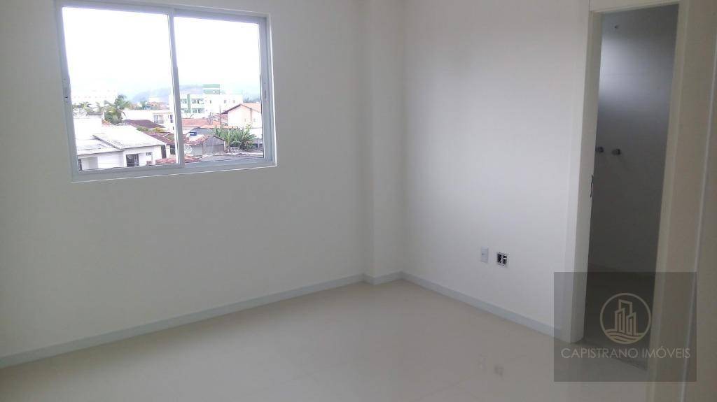 Apartamento à venda com 2 quartos, 89m² - Foto 13