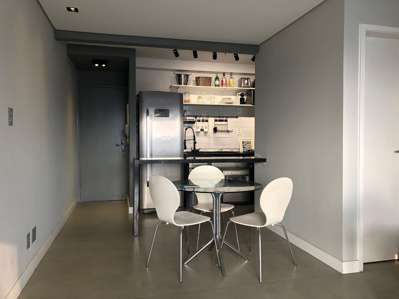 Apartamento à venda com 2 quartos, 78m² - Foto 5