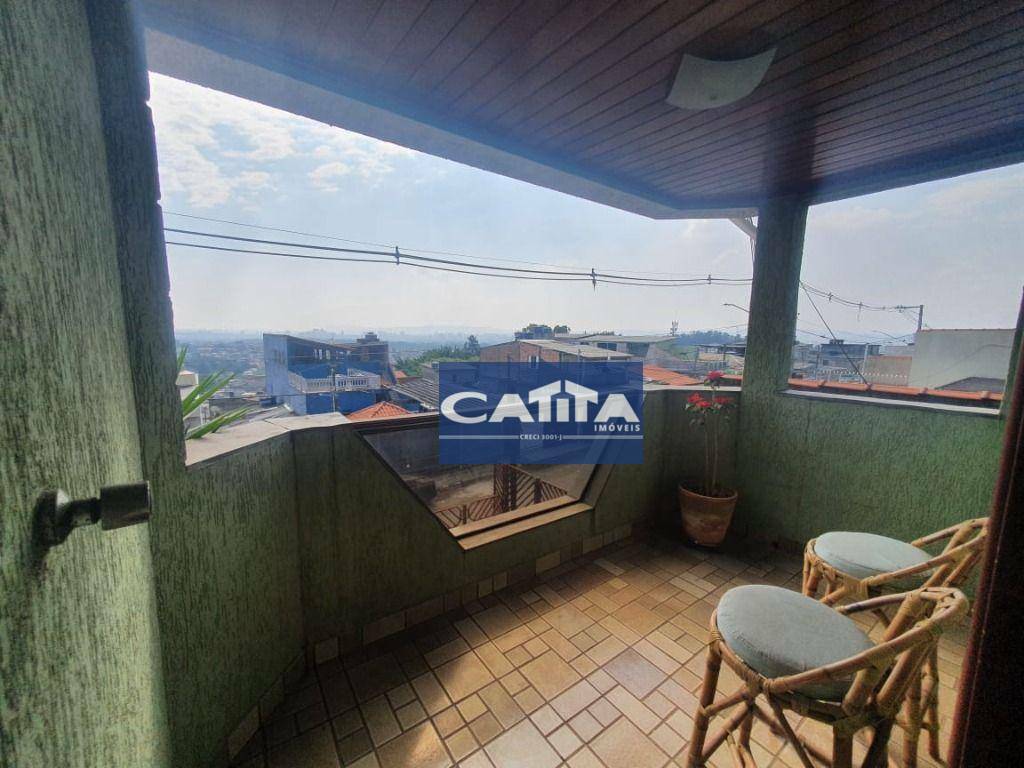 Sobrado à venda com 5 quartos, 240m² - Foto 46