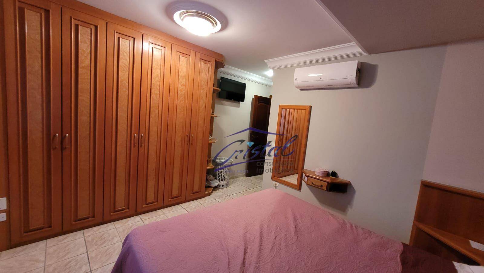 Apartamento à venda com 4 quartos, 151m² - Foto 24