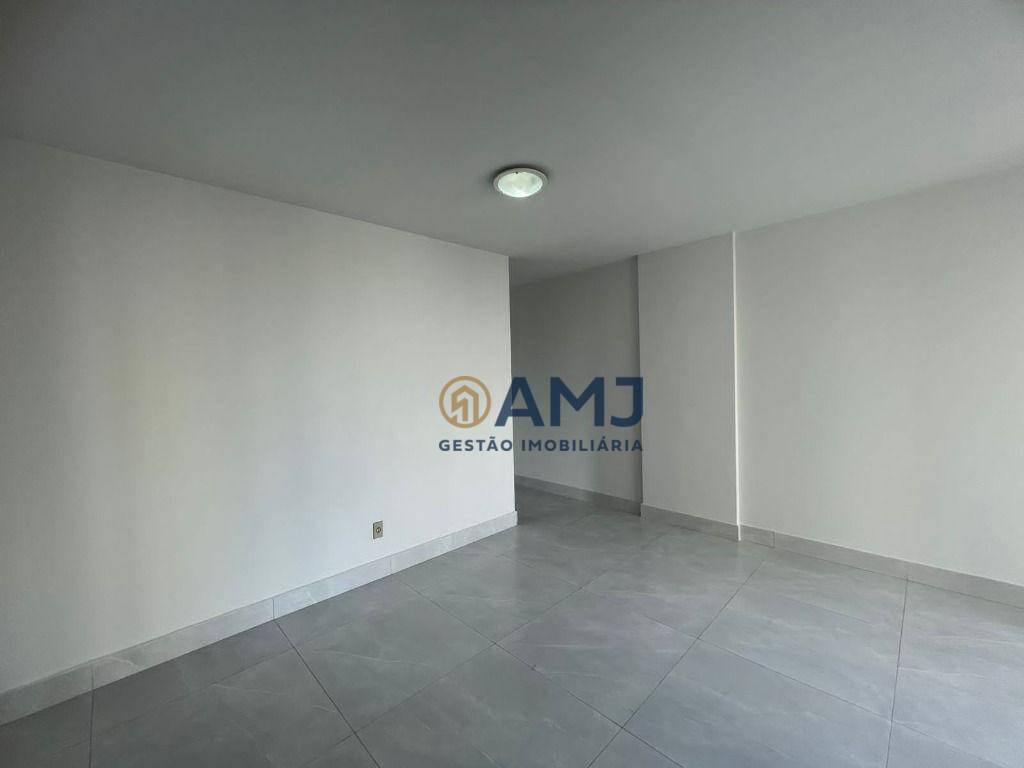 Apartamento para alugar com 2 quartos, 57m² - Foto 4