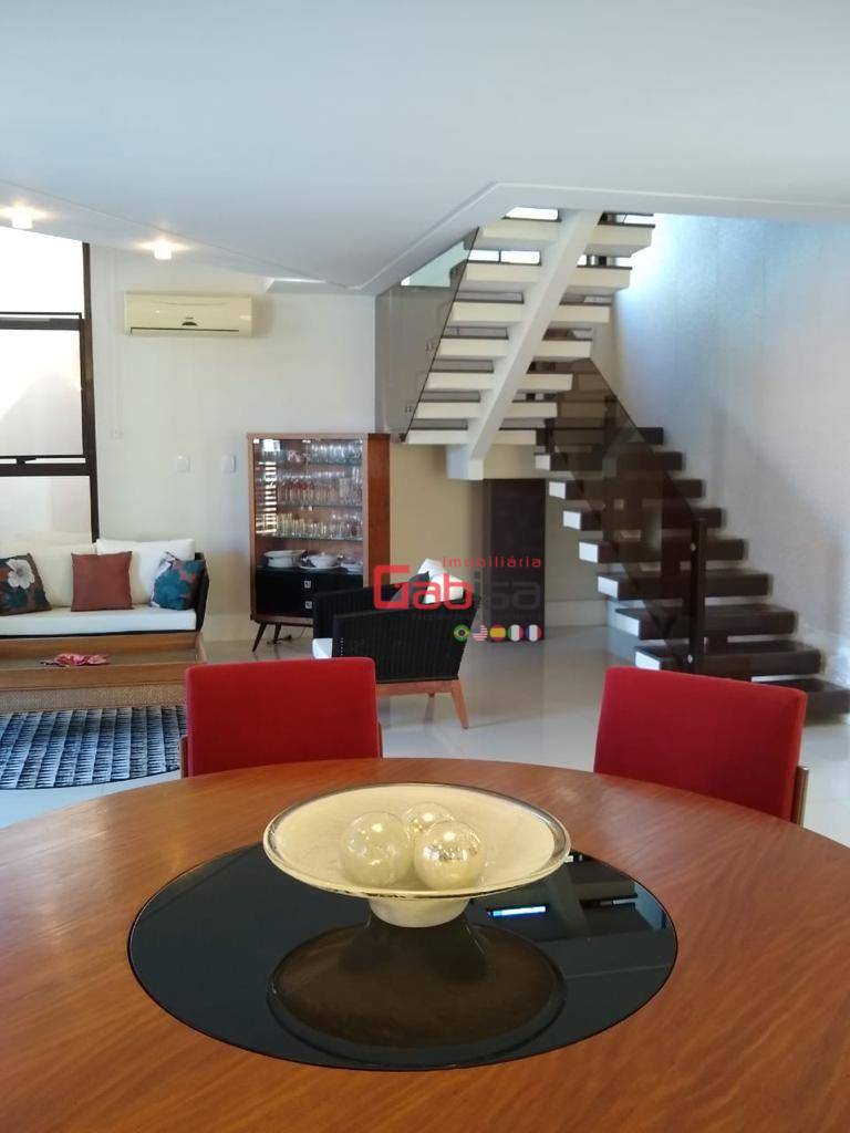 Casa de Condomínio à venda com 3 quartos, 250m² - Foto 10