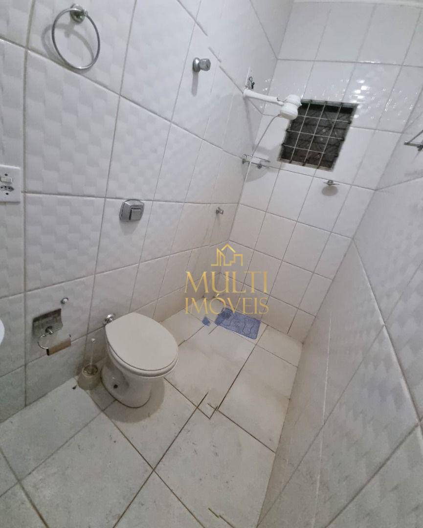 Chácara à venda com 2 quartos, 270m² - Foto 12