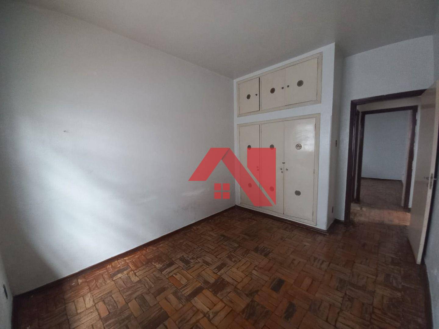 Casa à venda com 3 quartos, 180m² - Foto 25