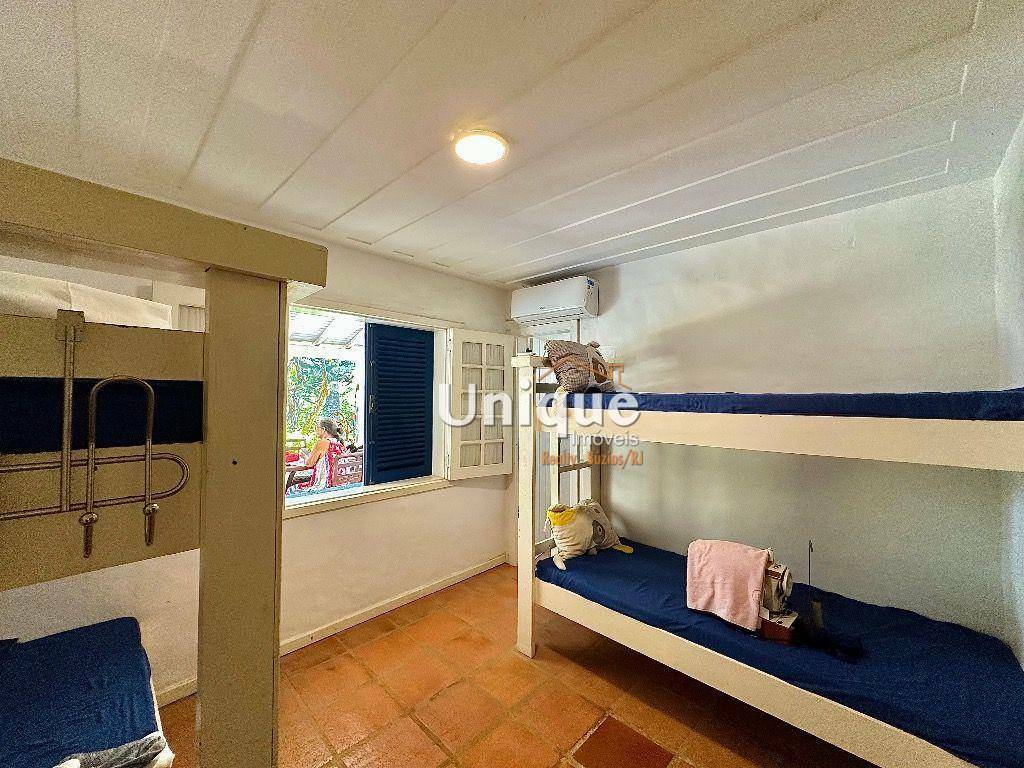 Casa à venda com 5 quartos, 370m² - Foto 12