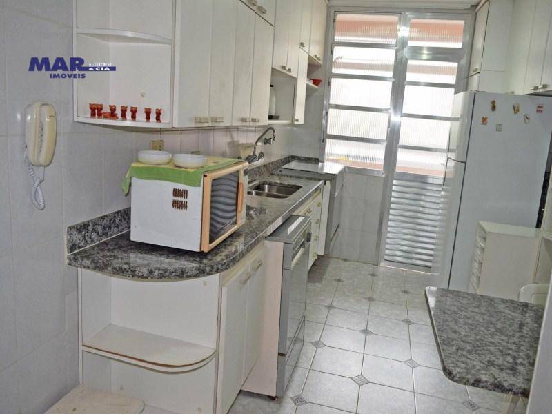 Apartamento à venda com 3 quartos, 130m² - Foto 18