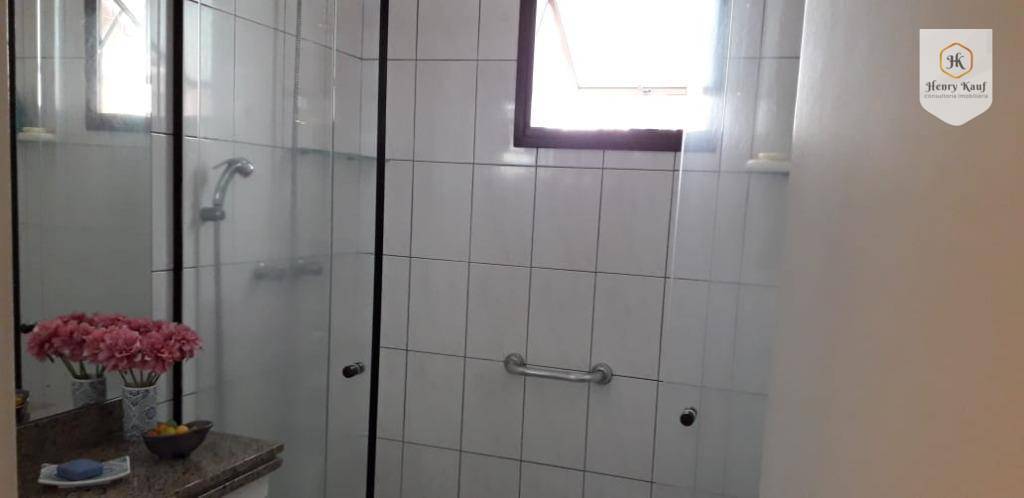 Apartamento à venda com 3 quartos, 94m² - Foto 10