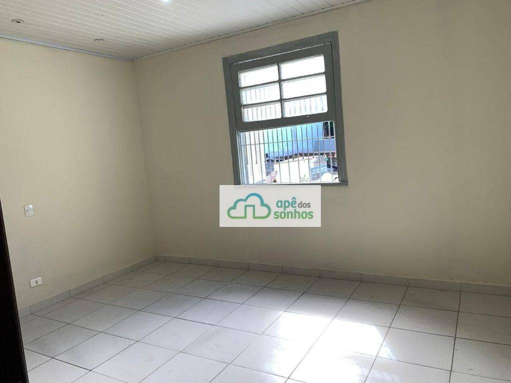 Casa para alugar com 2 quartos, 104m² - Foto 4