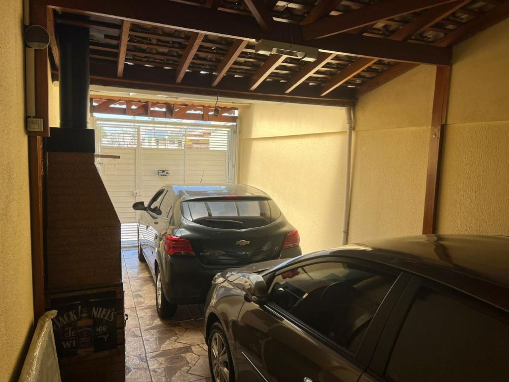 Sobrado à venda com 2 quartos, 111m² - Foto 1