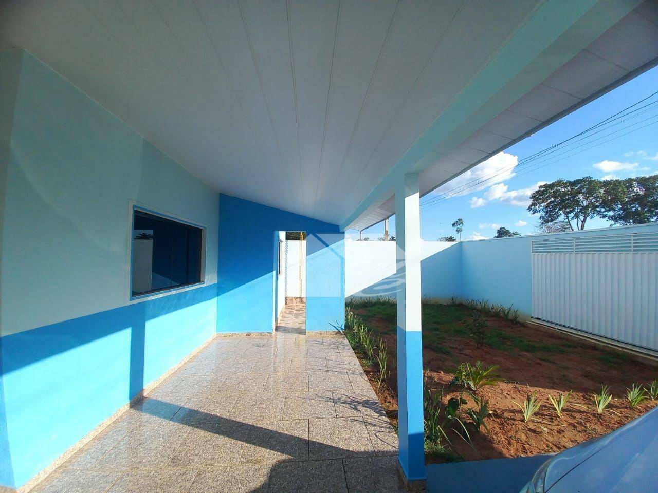 Casa à venda com 3 quartos, 200m² - Foto 3