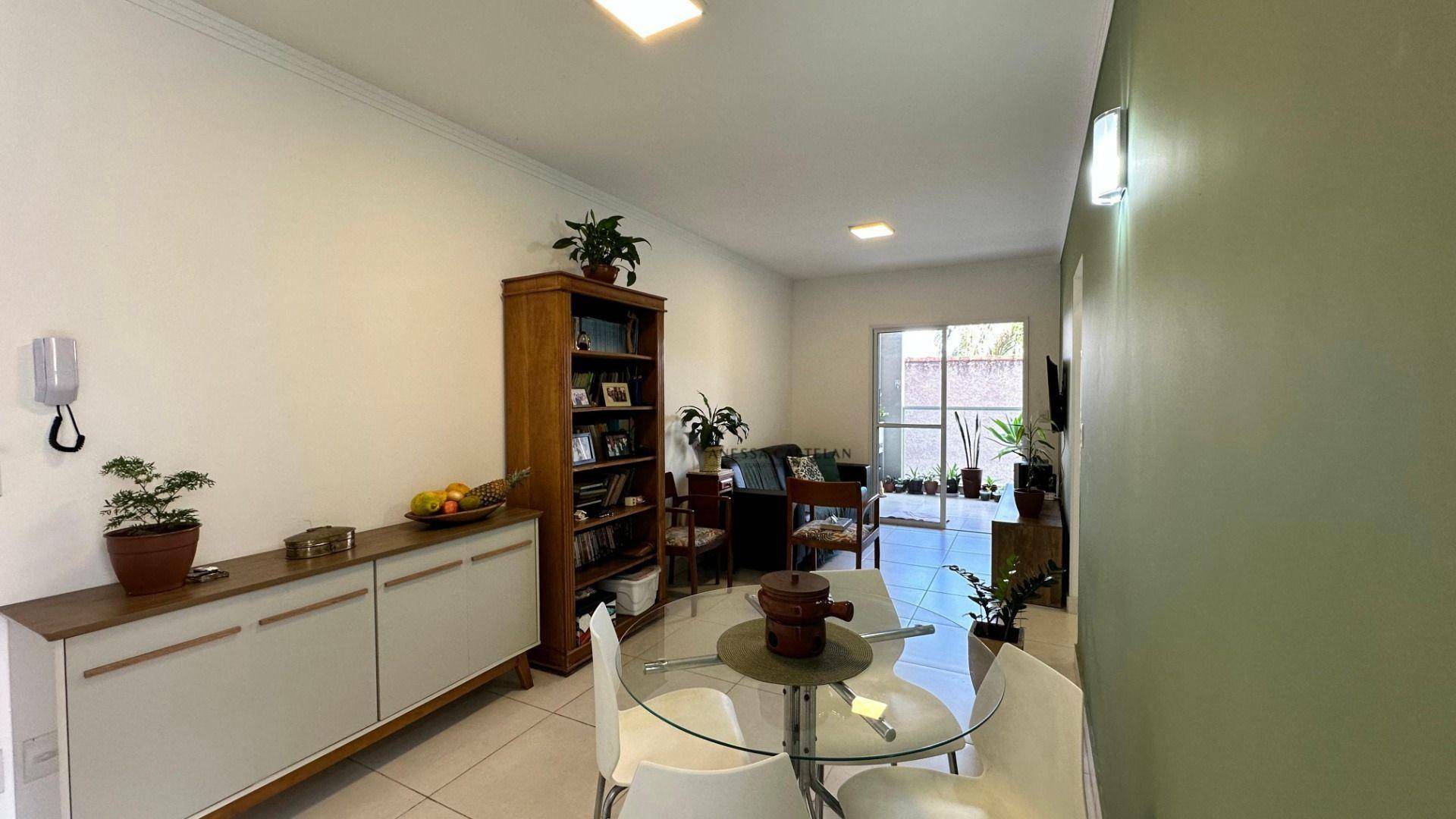 Apartamento à venda com 2 quartos, 67m² - Foto 2