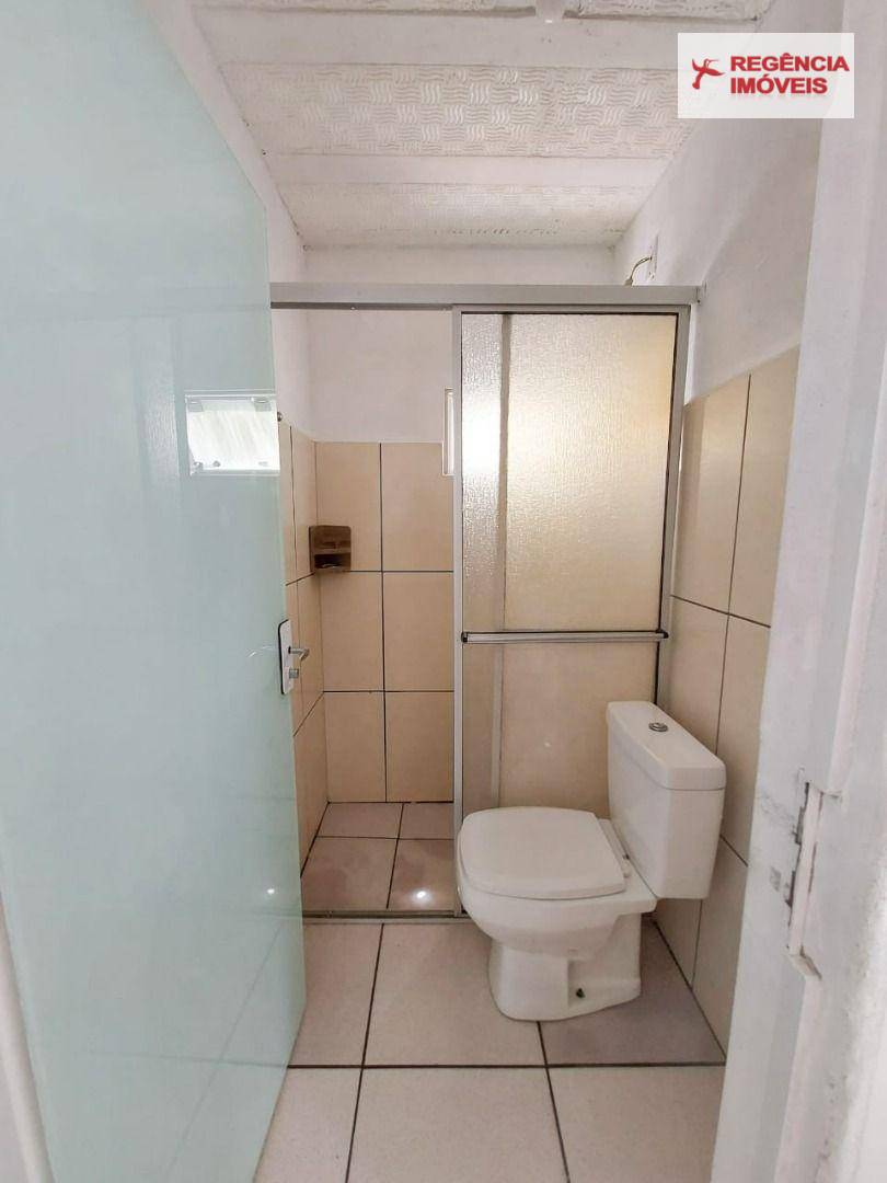 Casa à venda com 7 quartos, 300m² - Foto 13