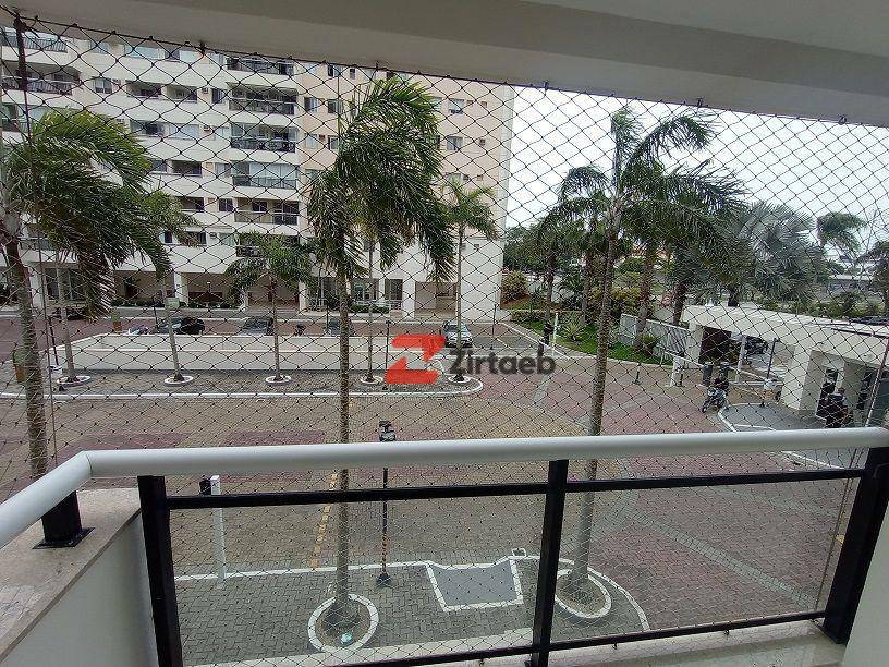 Apartamento para alugar com 3 quartos, 115m² - Foto 29