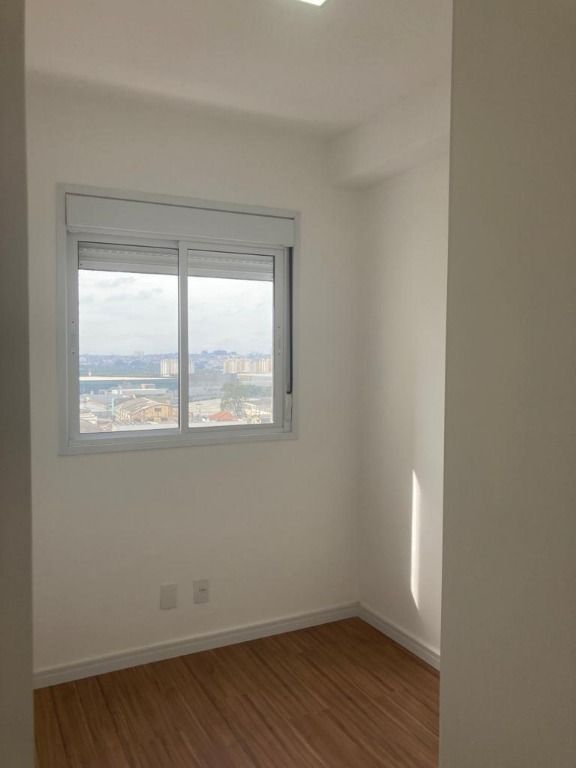 Apartamento à venda com 2 quartos, 48m² - Foto 2