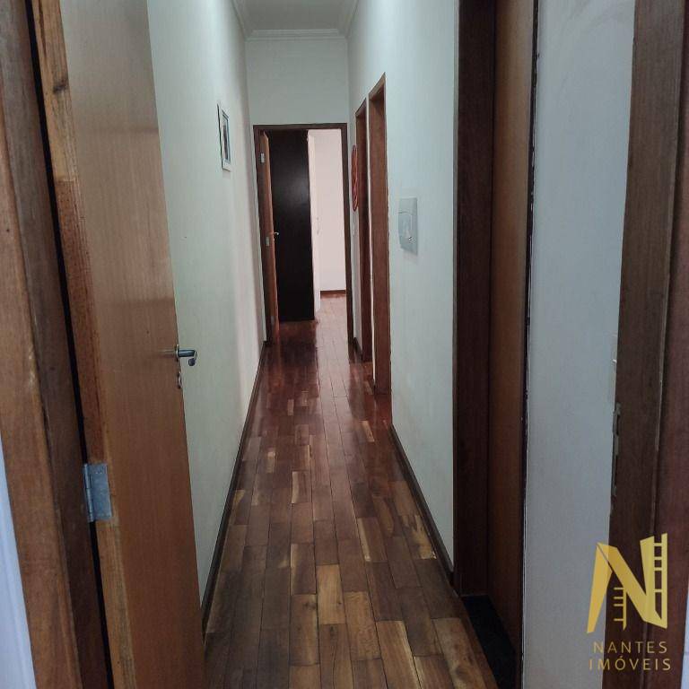 Casa à venda com 3 quartos, 111m² - Foto 6