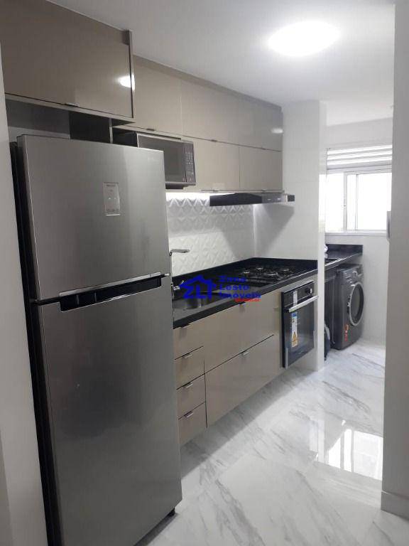 Apartamento à venda com 2 quartos, 50m² - Foto 17