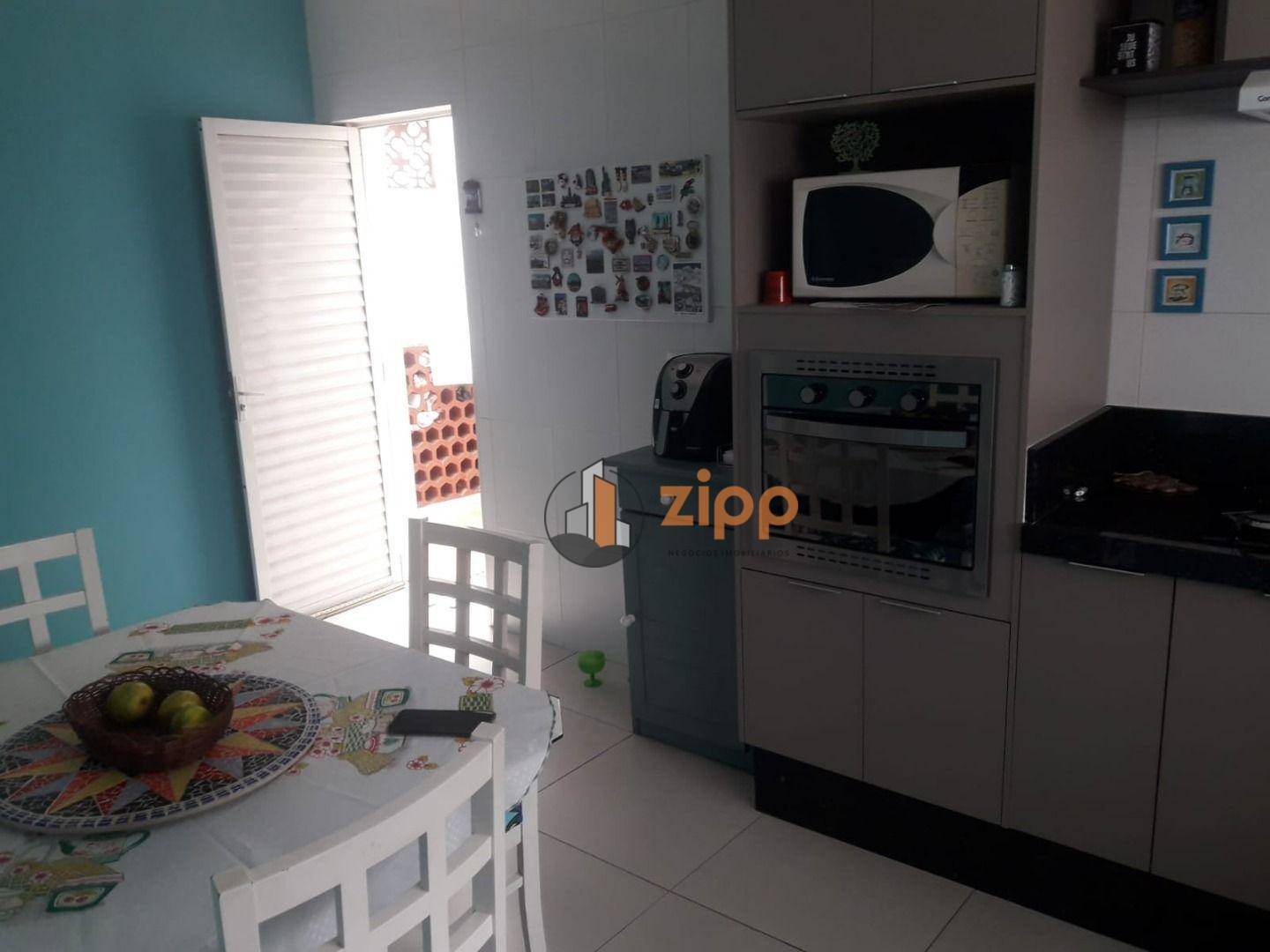 Sobrado à venda com 2 quartos, 145m² - Foto 18