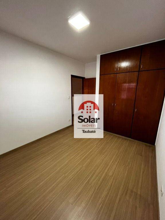 Casa à venda com 3 quartos, 190m² - Foto 8