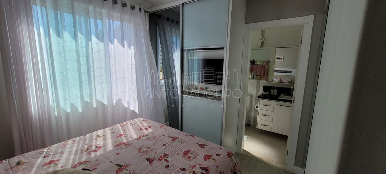 Apartamento à venda com 3 quartos, 115m² - Foto 8