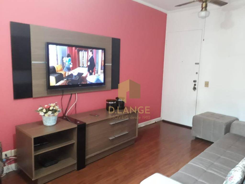 Apartamento à venda com 3 quartos, 75m² - Foto 1