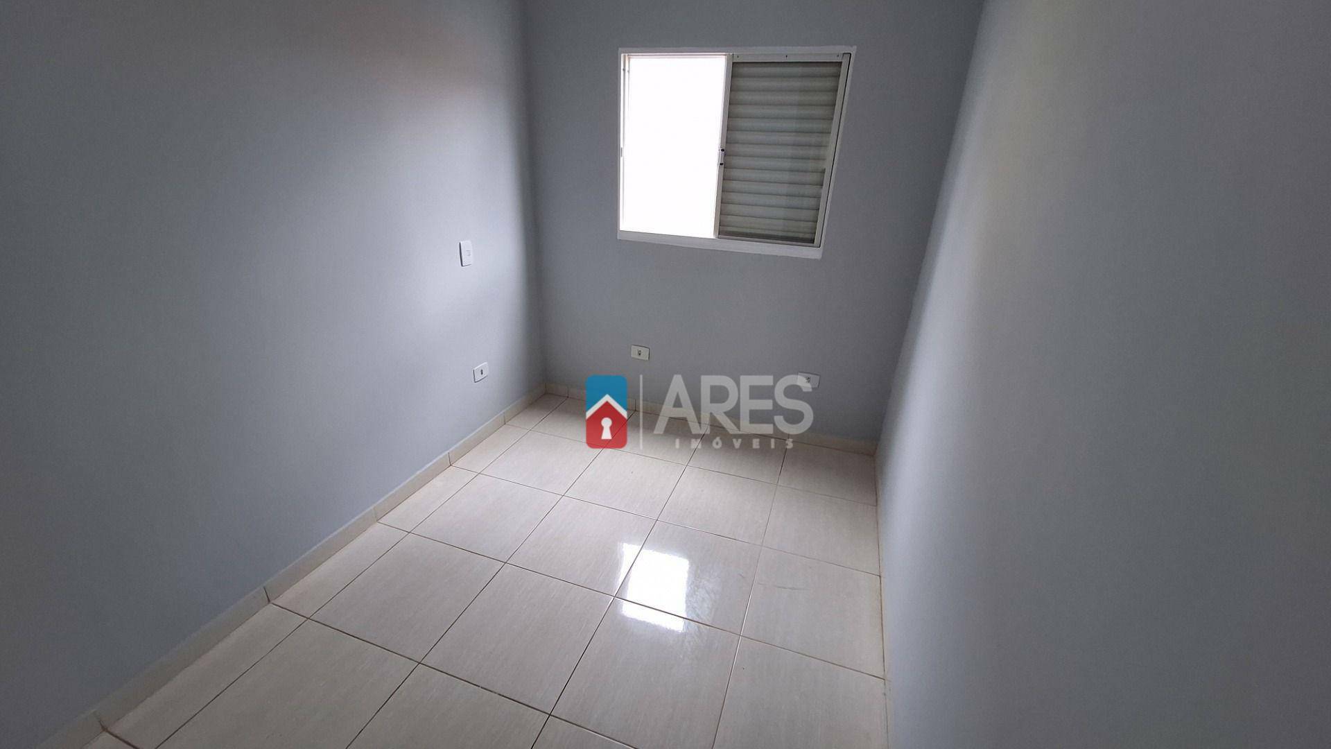 Casa à venda com 3 quartos, 99m² - Foto 12